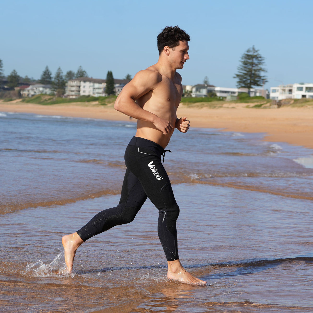 Vaikobi FlexForce 2mm Pants - lifestyle beach running