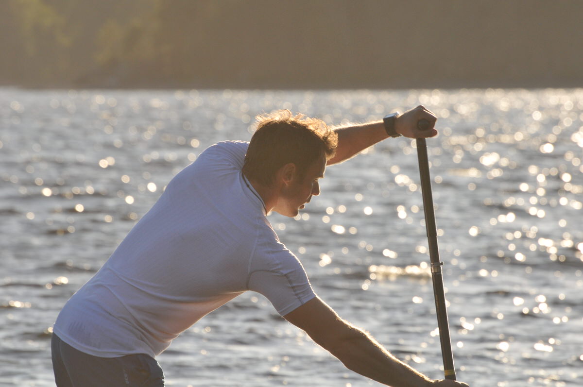 SUP paddling på sjö i Dalsland