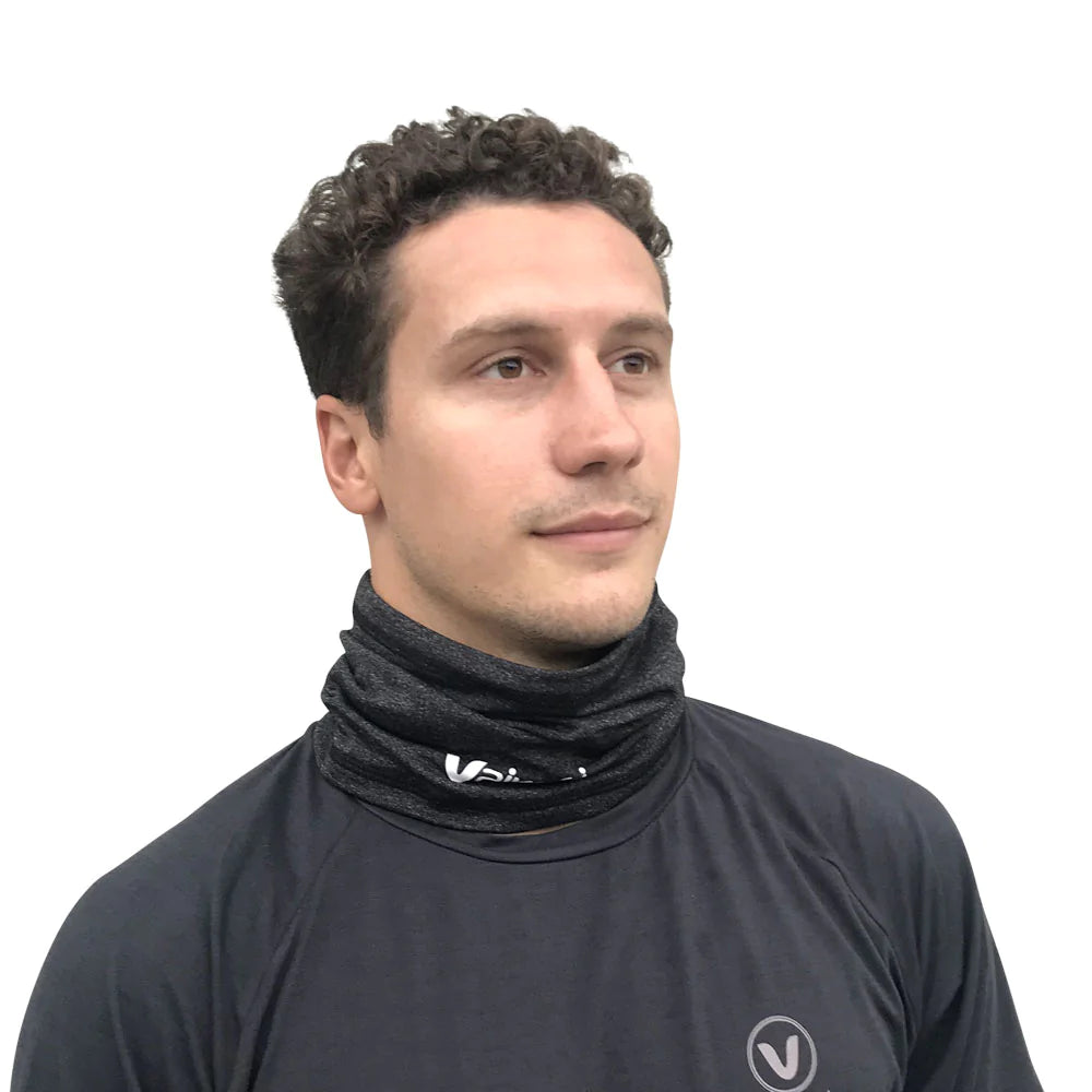Vaikobi fleece neck warmer – angle