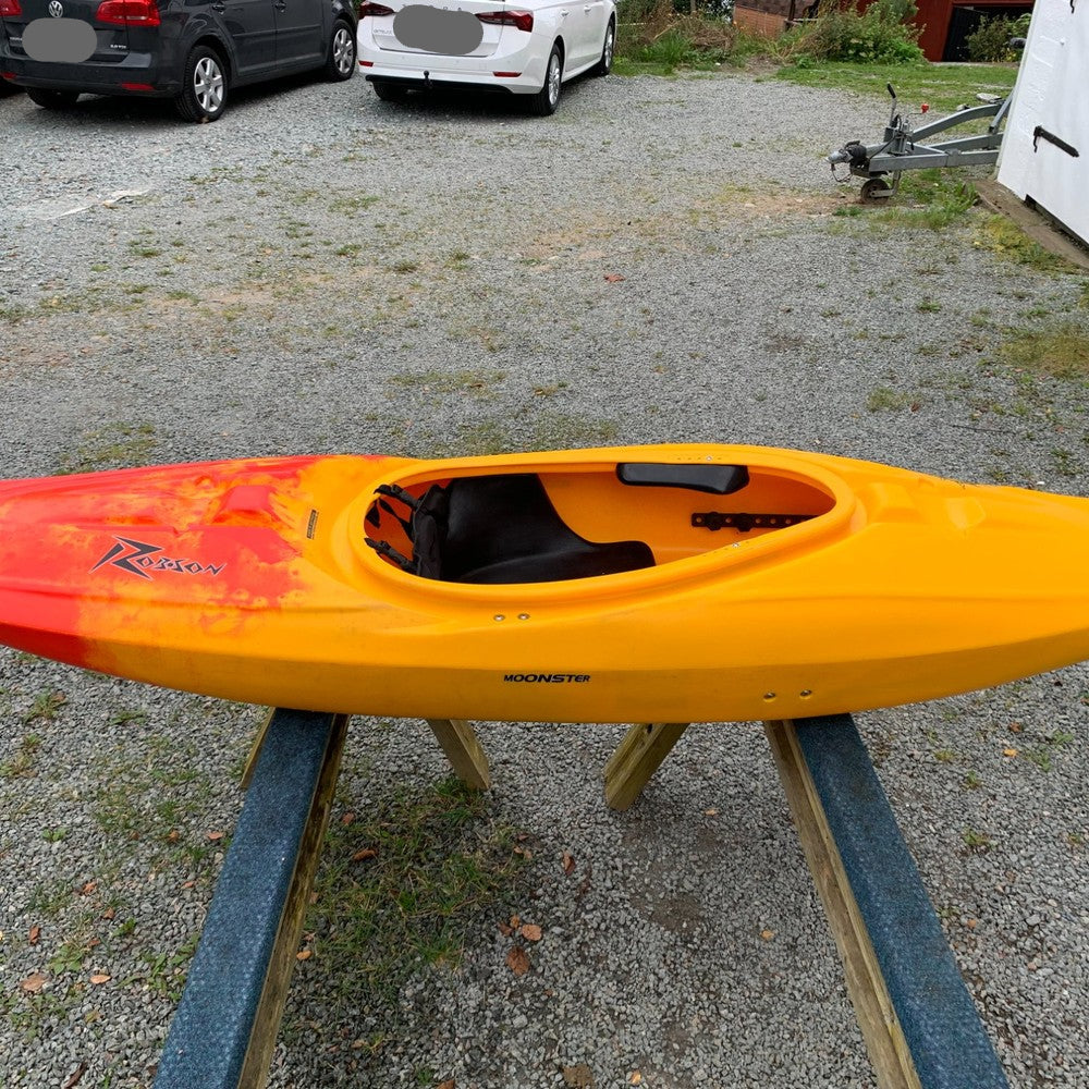 Robson Moonster (demo)