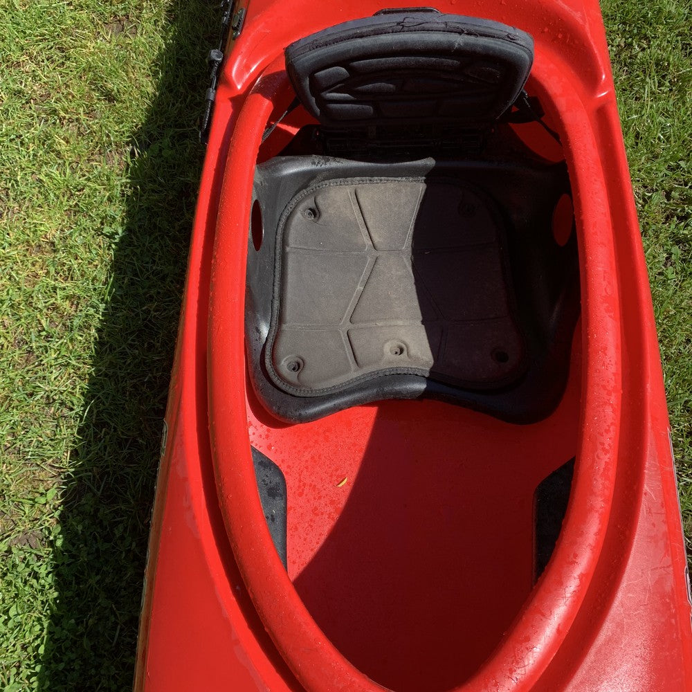 Current Designs Storm red (kayak 1) - cockpit