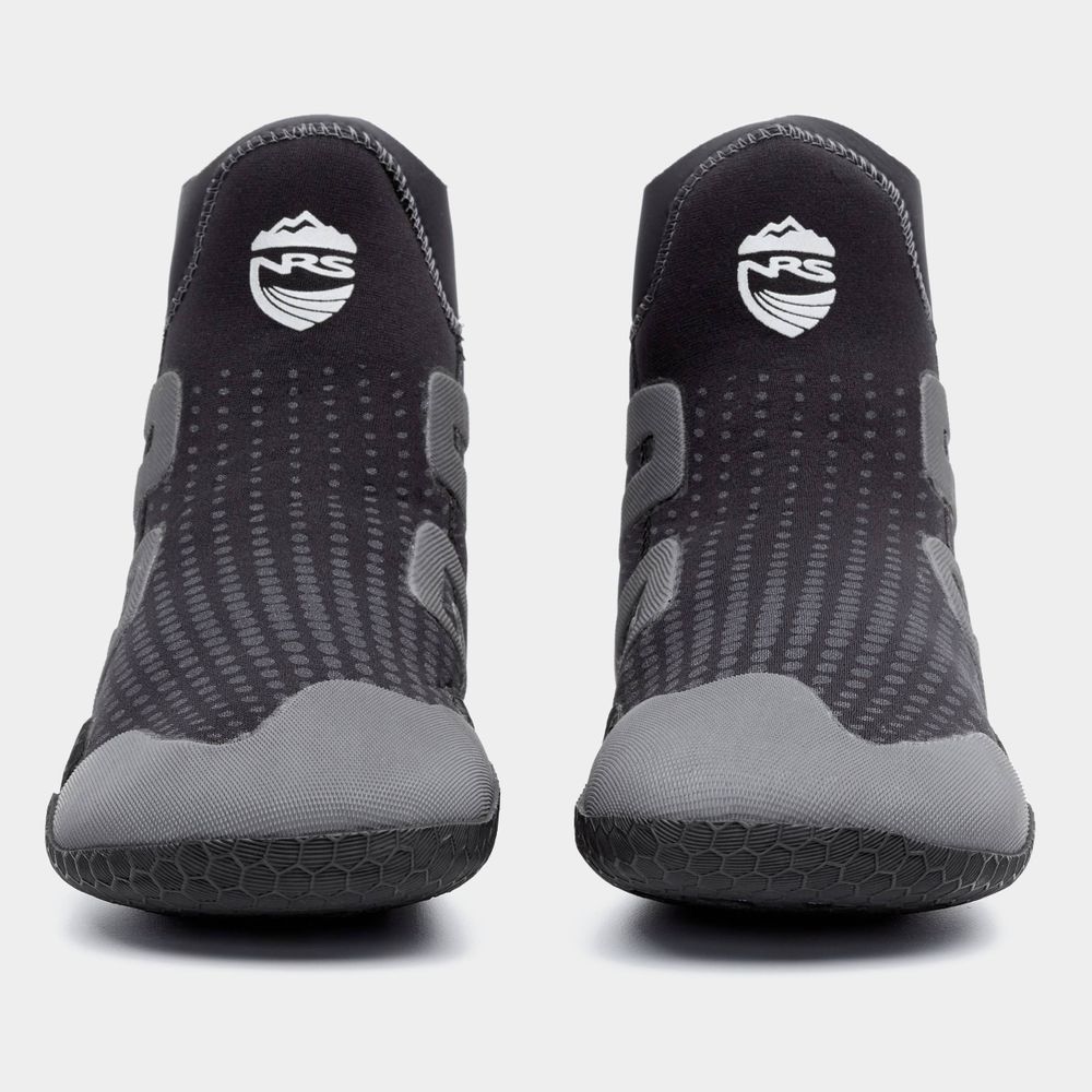 NRS Freestyle Wetshoe - front view