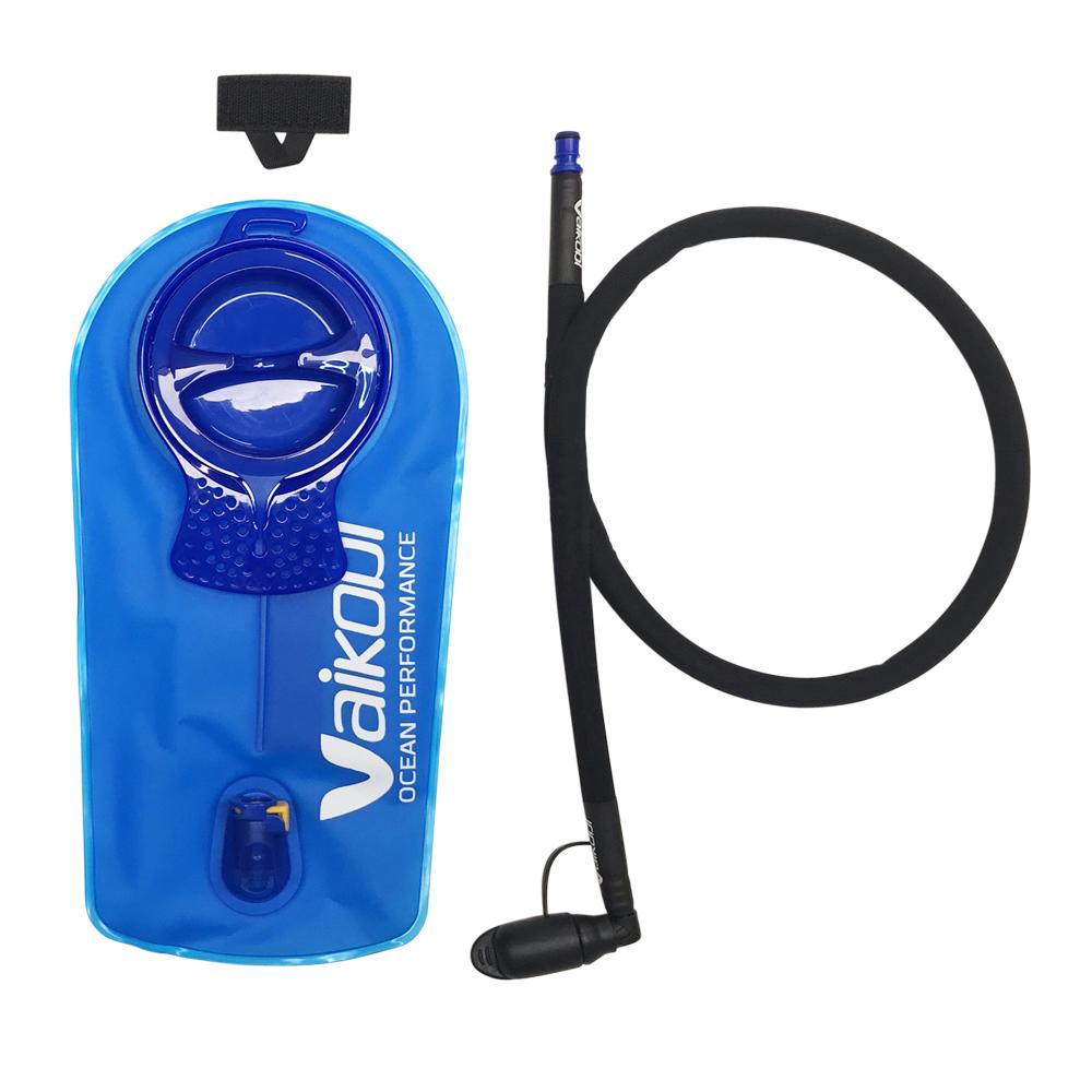 Vaikobi 1.5 liter hydration system for paddling with isolated tube